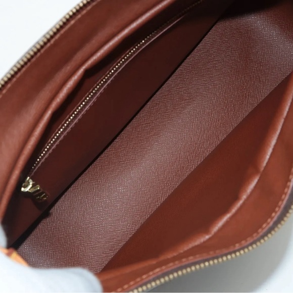 Louis Vuitton Monogram Boulogne Shoulder Bag - M51265 - Picture 6 of 11